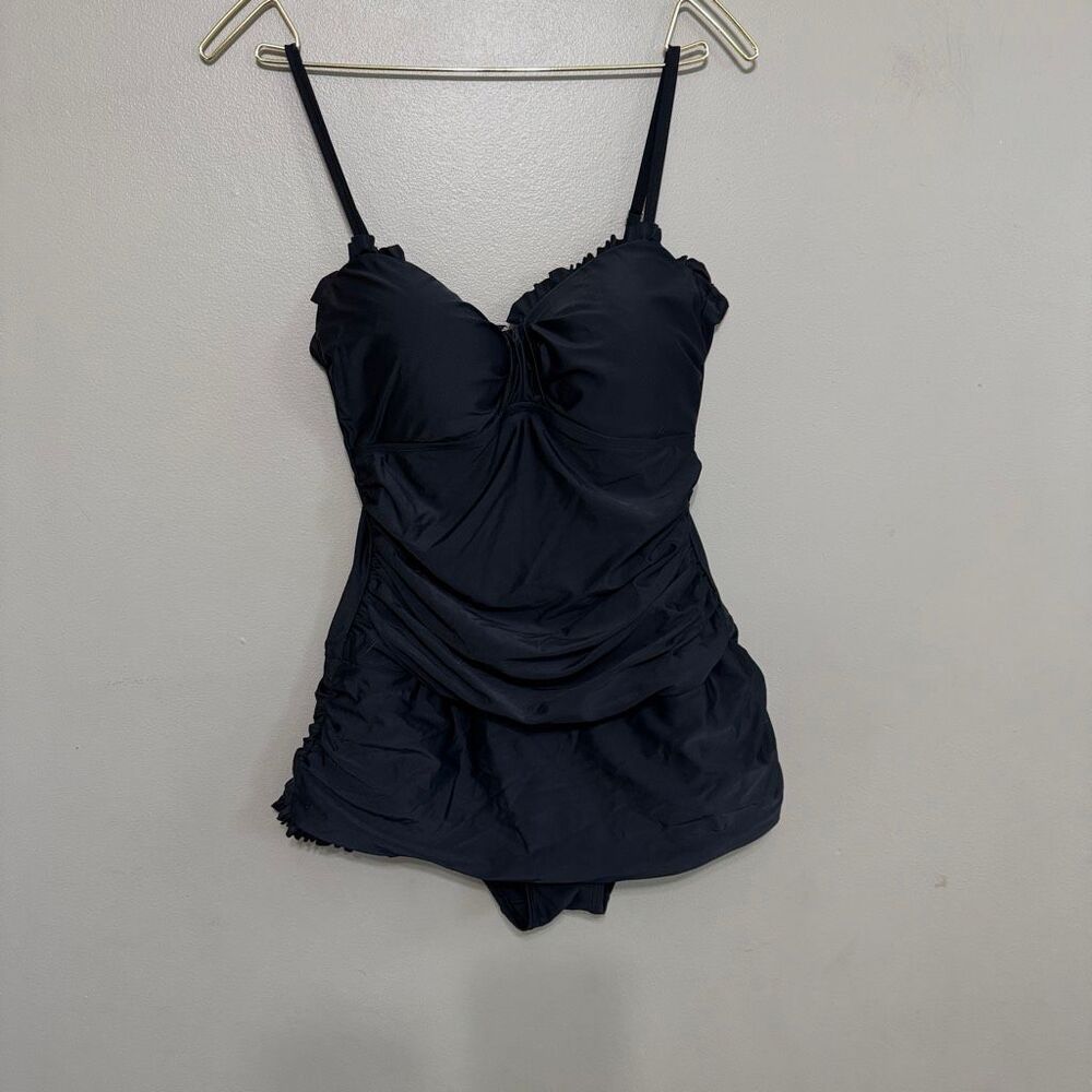 Shore shapes women’s black one piece bathing suit with removable straps size 14